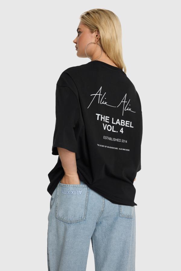 ALIX_THE_LABEL_Bull_T_Shirt_5