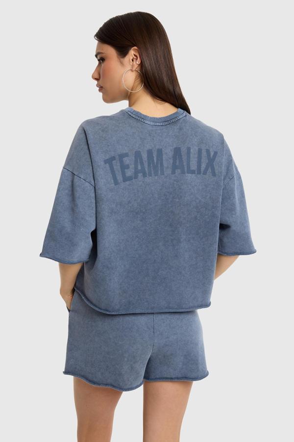 ALIX_THE_LABEL_CUT_SEAM_SWEAT_T_SHIRT_NAVY_1