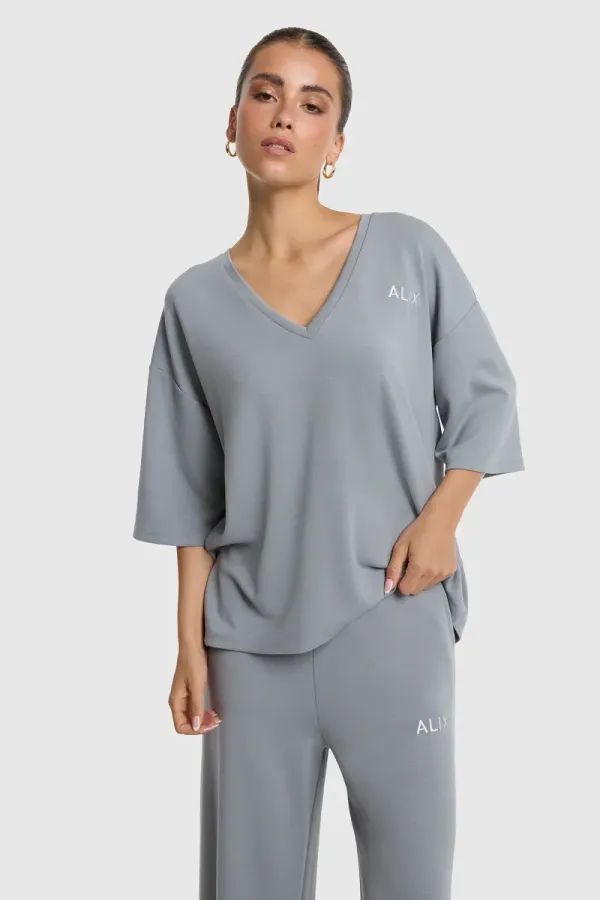 ALIX_THE_LABEL_Ladies_Knitted_Scuba_V_neck_Top