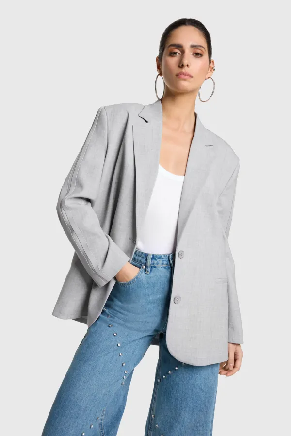 ALIX_THE_LABEL_flowy_blazer_2