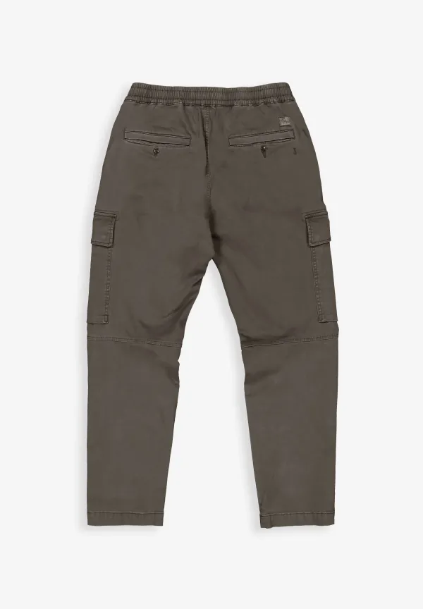 BUTCHER_OF_BLUE_Tristan_Slim_Sateen_Chino_4