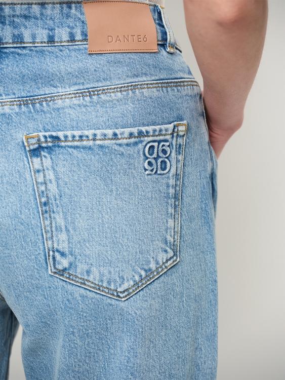 DANTE_6_BRAVE_BARREL_LEG_JEANS_LIGHT_WASHED_BLUE_2