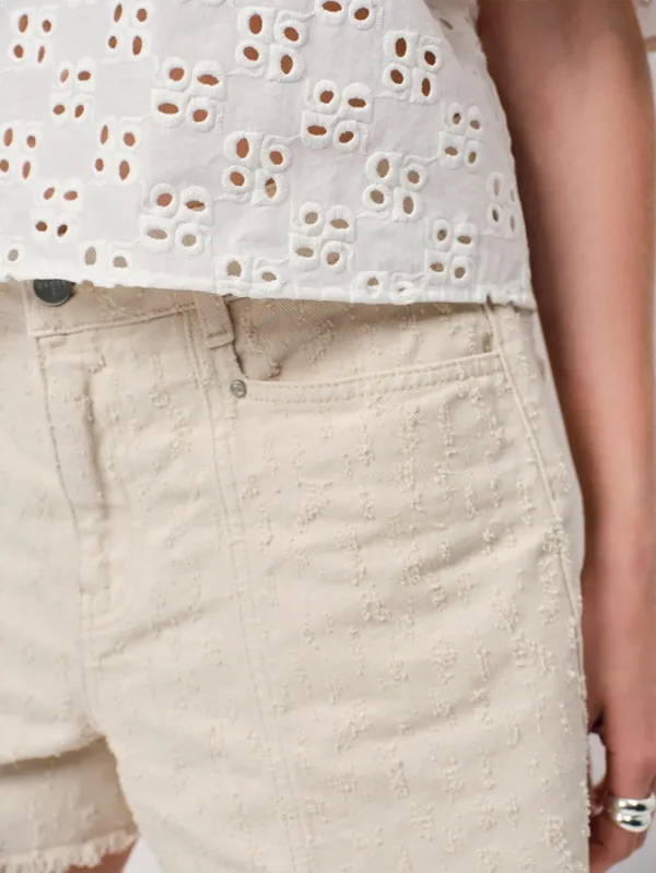 DANTE_6_Mikkel_distressed_jeans_shorts