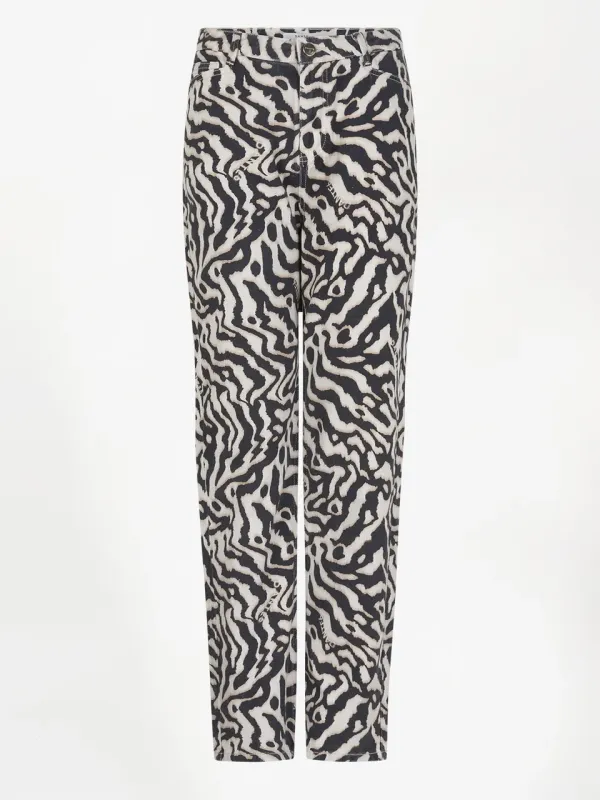 DANTE_6_Spotted_animalistic_jeans_