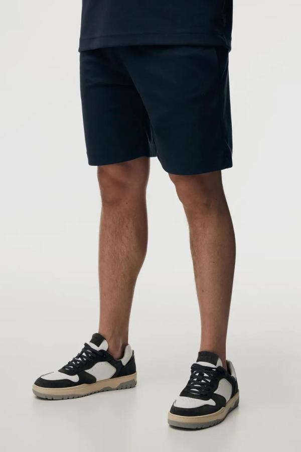 GENTI_TECH_SWEATSHORT_DONKERBLAUW_2