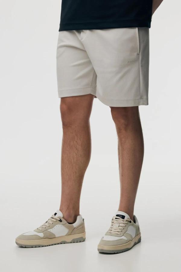 GENTI_TECH_SWEATSHORT_OFF_WHITE_2