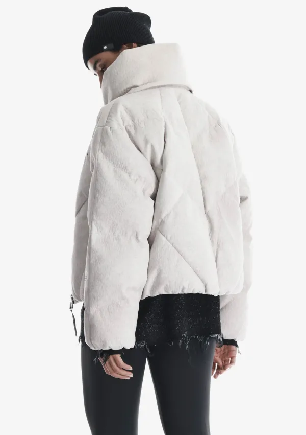 KRAKATAU_NEBLUA_OFF_WHITE_2