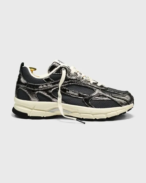 MERCER_THE_RE_RUN_CRACKED_ANTRACITE