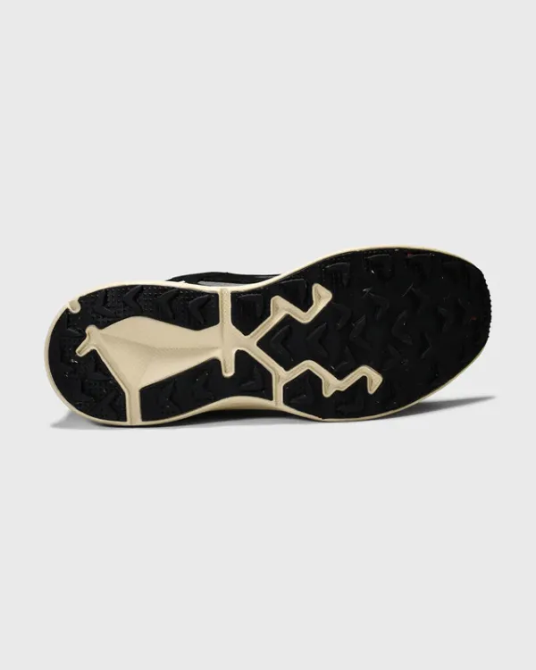 MERCER_The_Re_Run_Max_Nubuck
