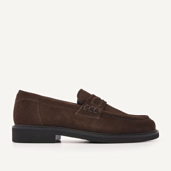 NUBIKK_JONES_GATSBY_DK_BROWN_SUEDE