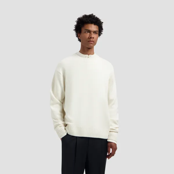 OLAF_ESSENTIAL_KNITTED_CREWNECK_OFF_WHITE_4
