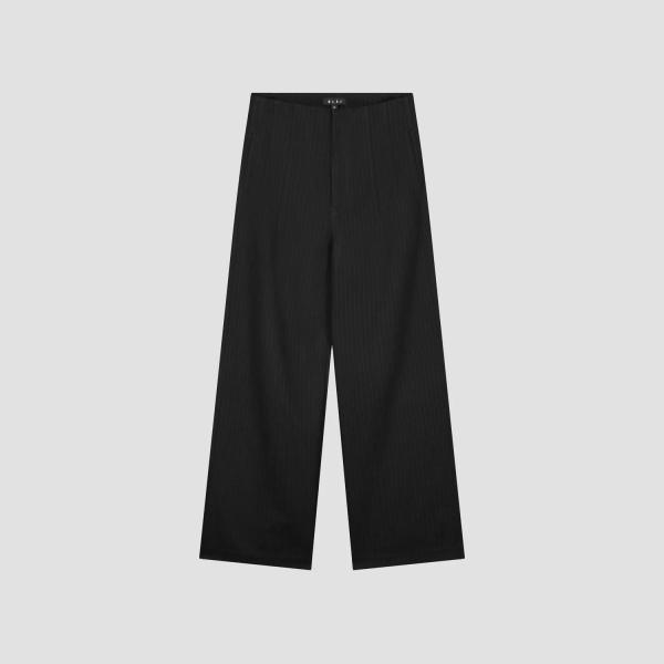 OLAF_Pinstripe_barrel_leg_pant