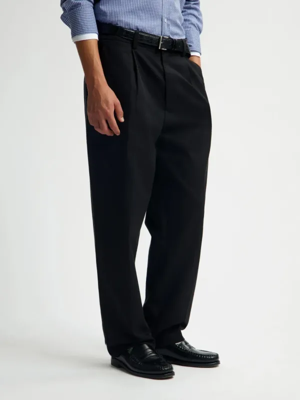 OLAF_REGULAR_PLEATED_PANT_BLACK_2