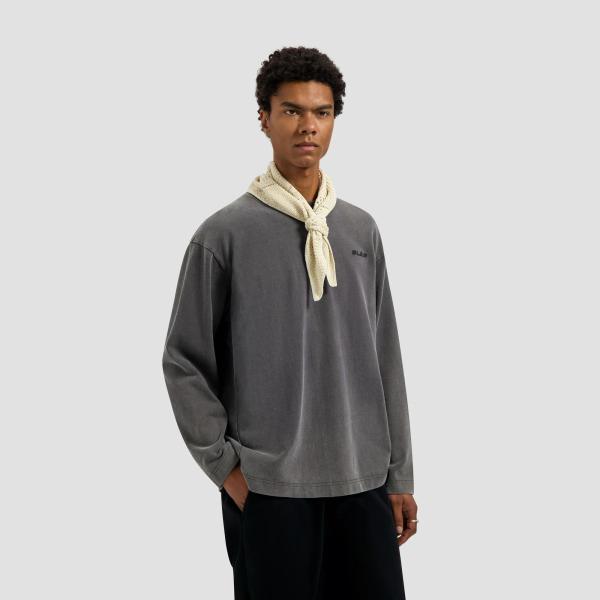 OLAF_Washed_Studio_LS_tee_1