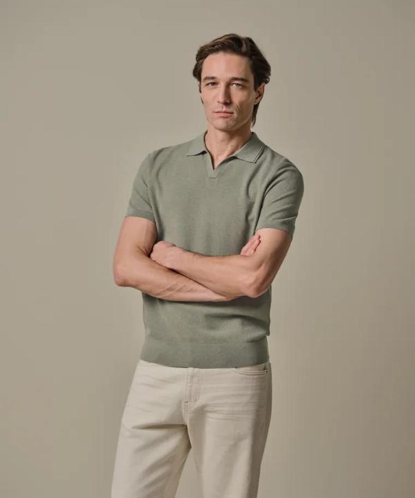 PROFUOMO_GROENE_LUXURY_BASIC_OPEN_COLLAR_POLO__4