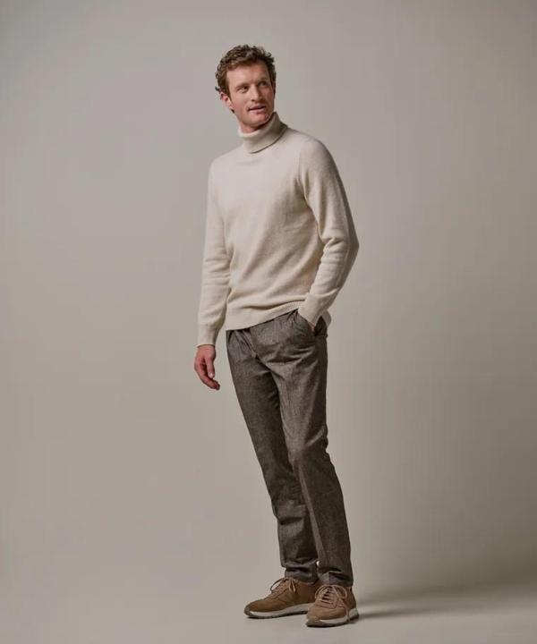 PROFUOMO_Trousers_21