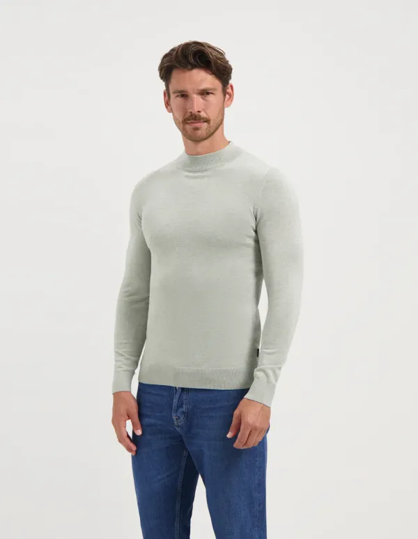 SAINT_STEVE_Ben_S_sage_green_mel_1