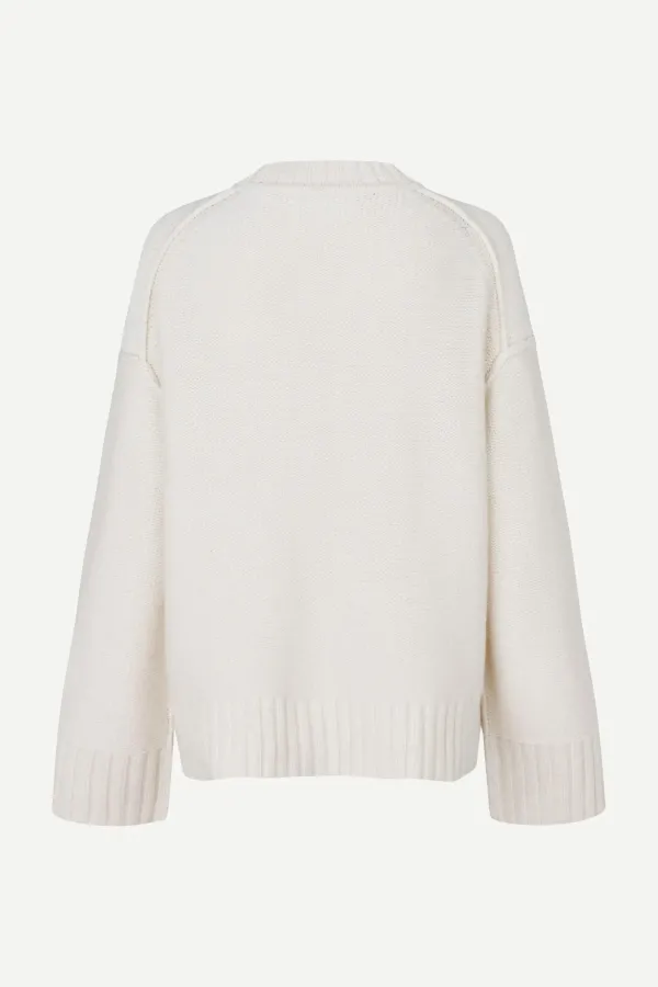 SAMSOE_SAMSOE_SAKEIHU_SAMSOE_SWEATER_EGRET_1