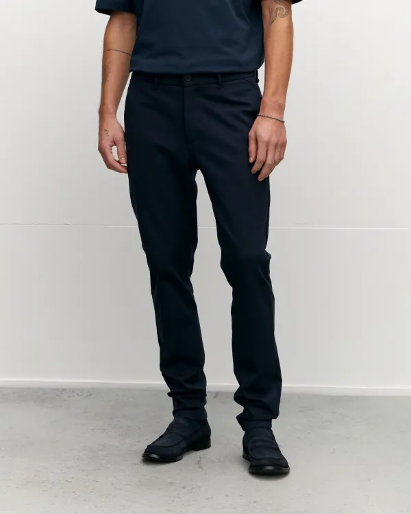 THE_GOODPEOPLE_BRUNO_NAVY