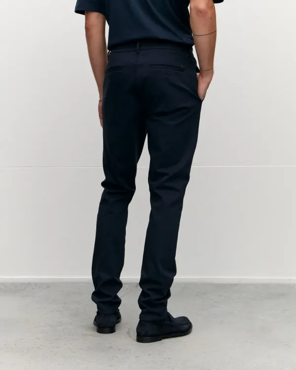 THE_GOODPEOPLE_BRUNO_NAVY_1