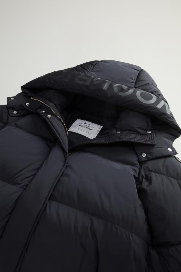 WOOLRICH_Aurora_Long_Parka_Black_3