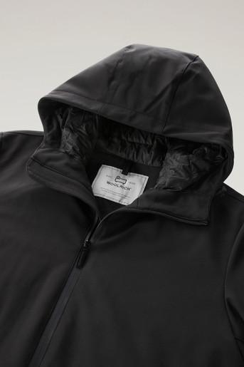 WOOLRICH_Pacific_Soft_Shell_Jacket_Black_2