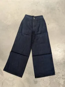 ALIX_THE_LABEL__25