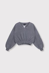 ALIX_THE_LABEL_cutseam_v_neck_sweater