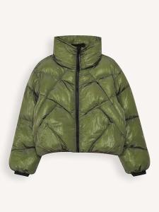 KRAKATAU_QW531_Dark_Urban_Chic_3