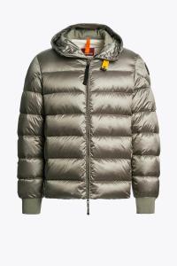 PARAJUMPERS_Pharrell_Nowhere_3